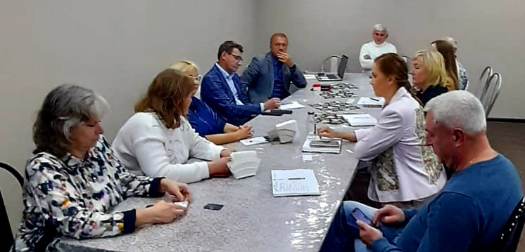 Круглый стол в Барде Круглый стол в Барде
